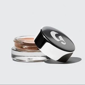 glossier stretch concealer G8